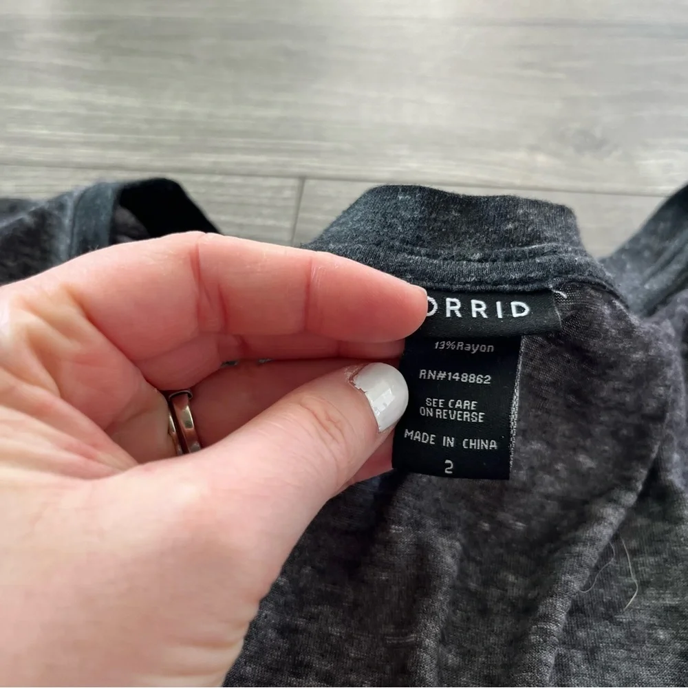 Torrid Womens Black Burnout Faded T-Shirt Brave Beautiful Size 2X - Picture 4 of 6